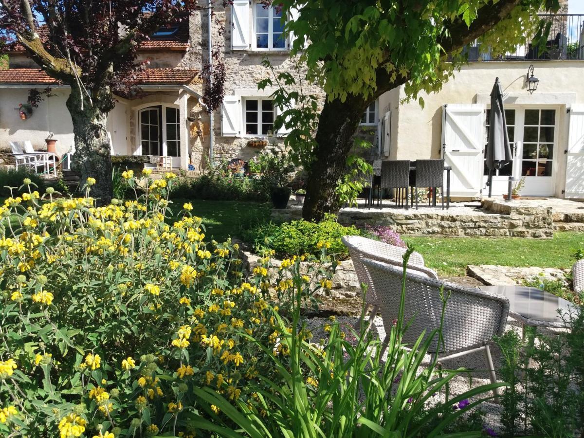 Les Trois Prunelles Saint-Pierre-Toirac Екстер'єр фото